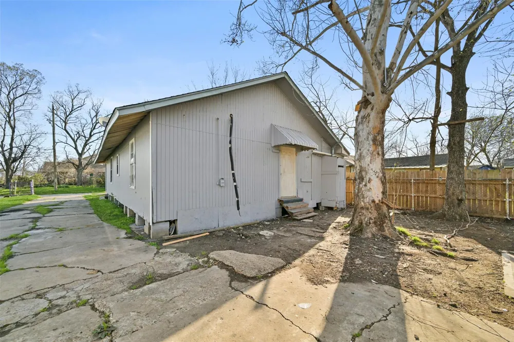 1905 9th Street Galena Park, TX 77547