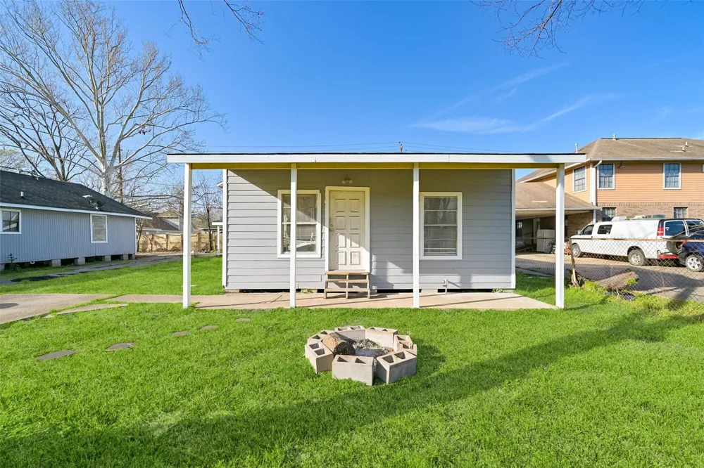 1905 9th Street Galena Park, TX 77547