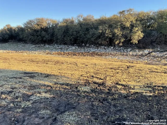 587 Valley Rd Eldorado, TX 76936