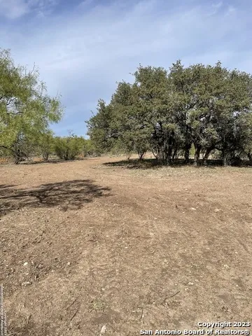 587 Valley Rd Eldorado, TX 76936