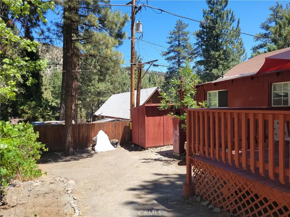 1494 Laura Street Wrightwood, CA 92397