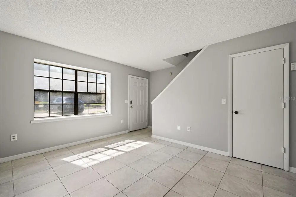1420 RIDGE LAKE COURT Lakeland, FL 33801