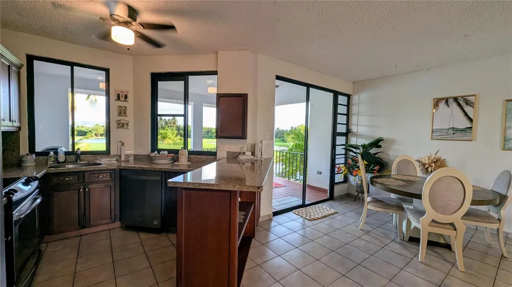185 CANDELERO DRIVE #671 Humacao, PR 00791