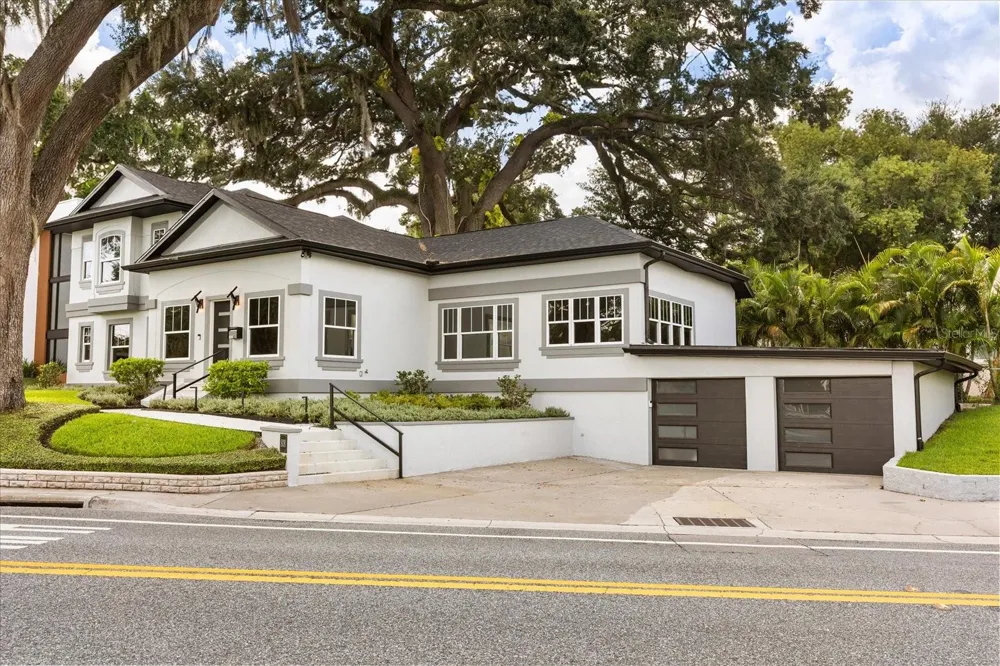 808 EDGEWATER DRIVE Orlando, FL 32804