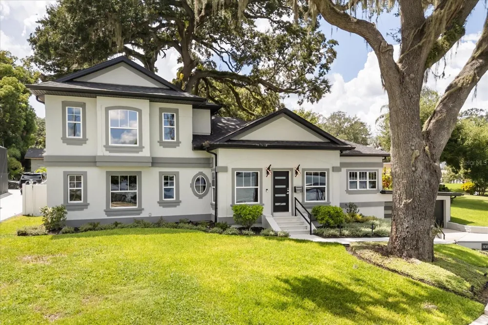 808 EDGEWATER DRIVE Orlando, FL 32804