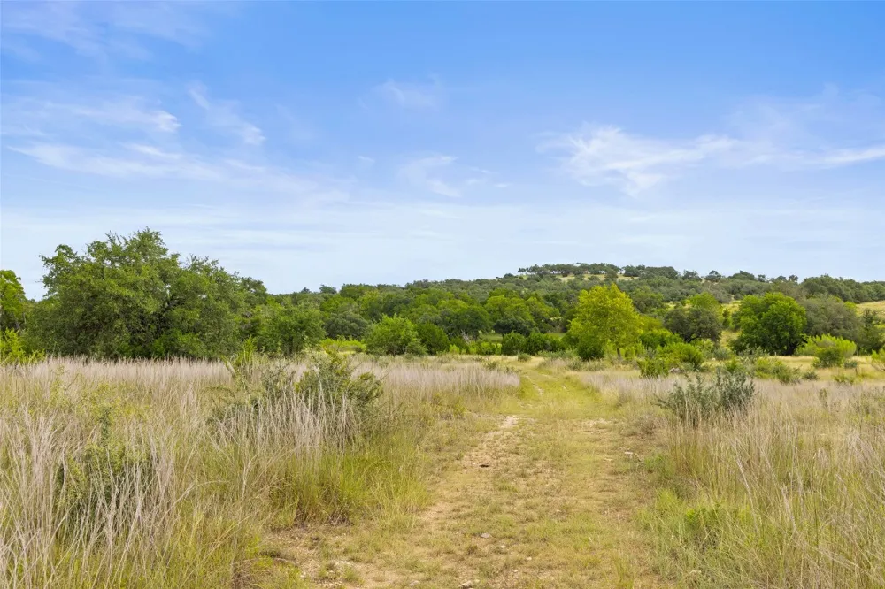 1198 Walnut Springs Road Johnson City, TX 78636