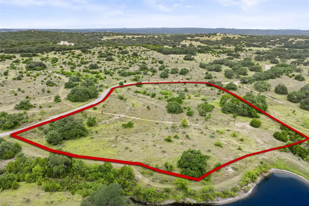 1198 Walnut Springs Road Johnson City, TX 78636