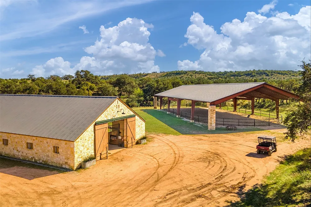 1198 Walnut Springs Road Johnson City, TX 78636