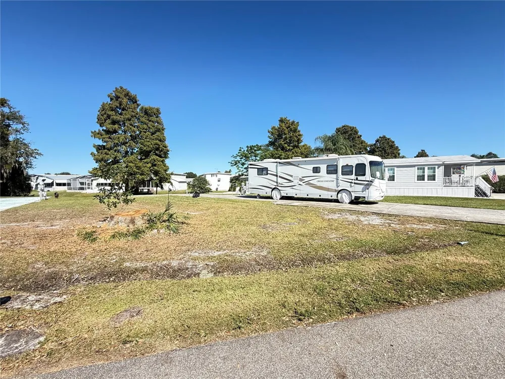 5058 SHORE LINE DRIVE Polk City, FL 33868