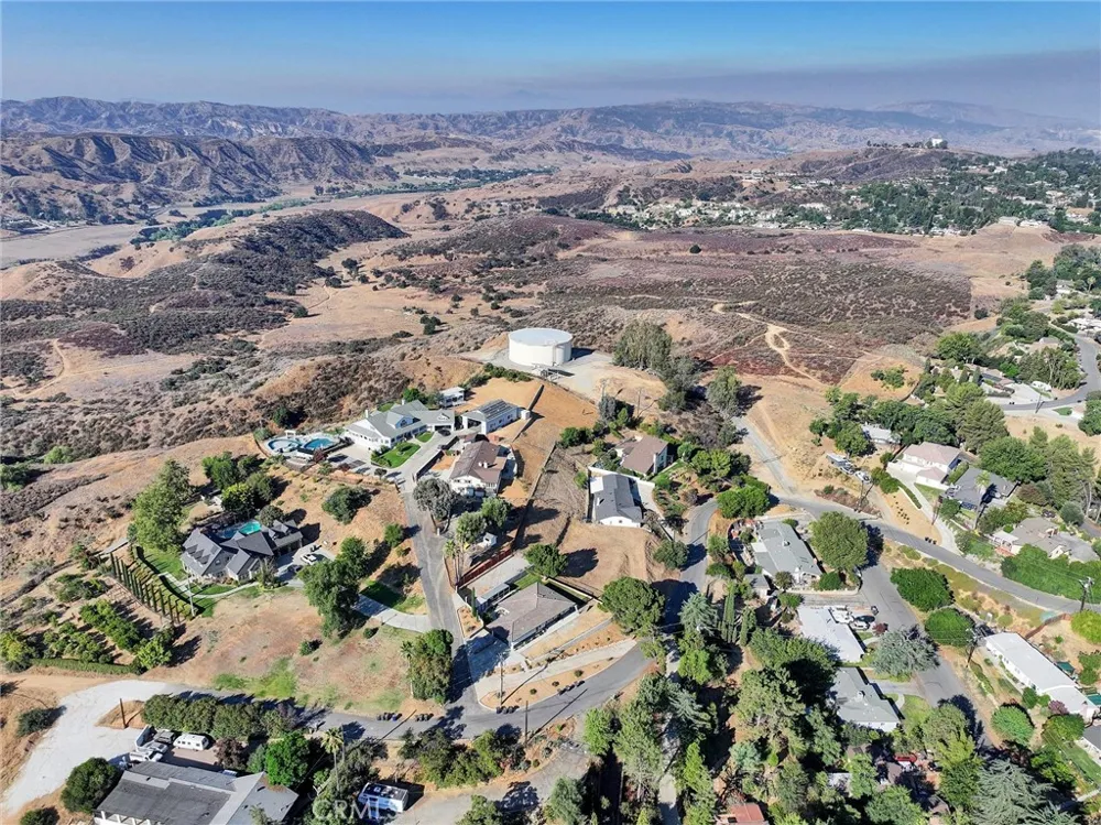 Highview Drive Redlands, CA 92373