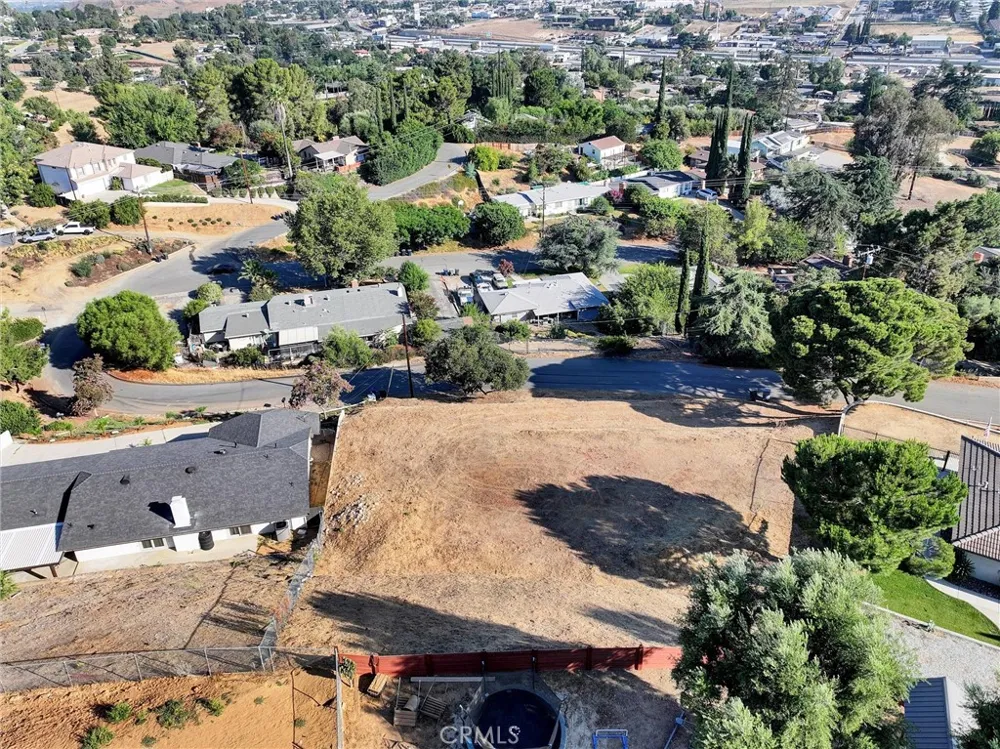 Highview Drive Redlands, CA 92373