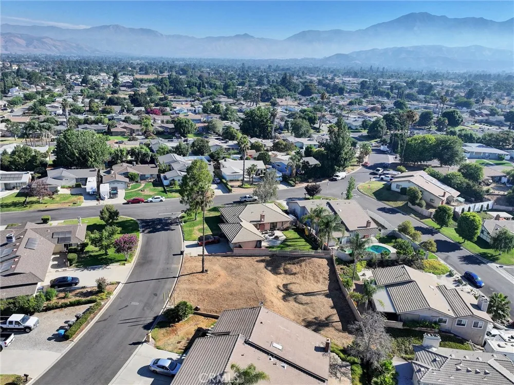 Slack Place Calimesa, CA 92320