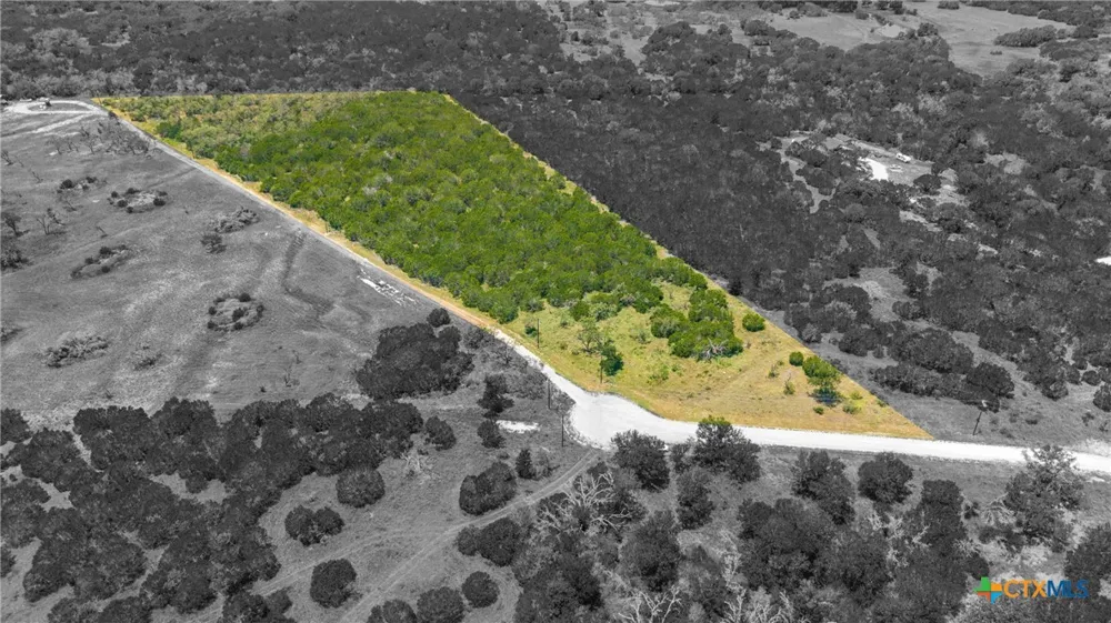 13 PR 42111 Evant, TX 76525