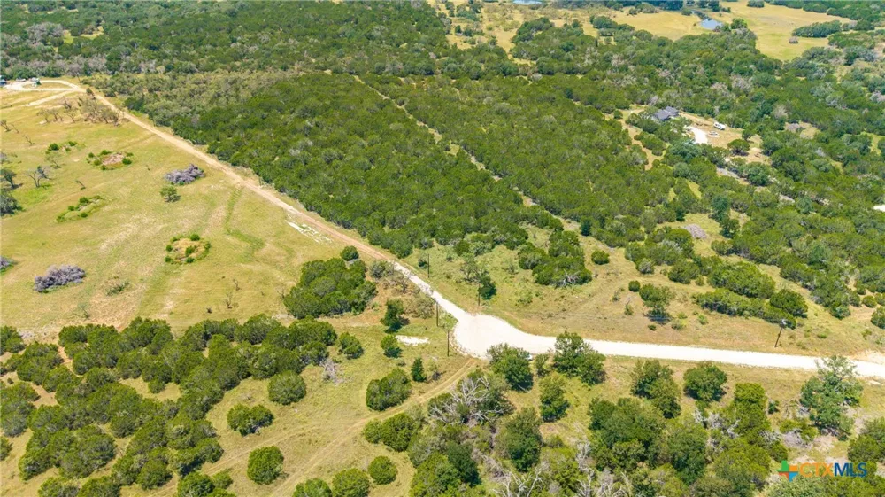 13 PR 42111 Evant, TX 76525
