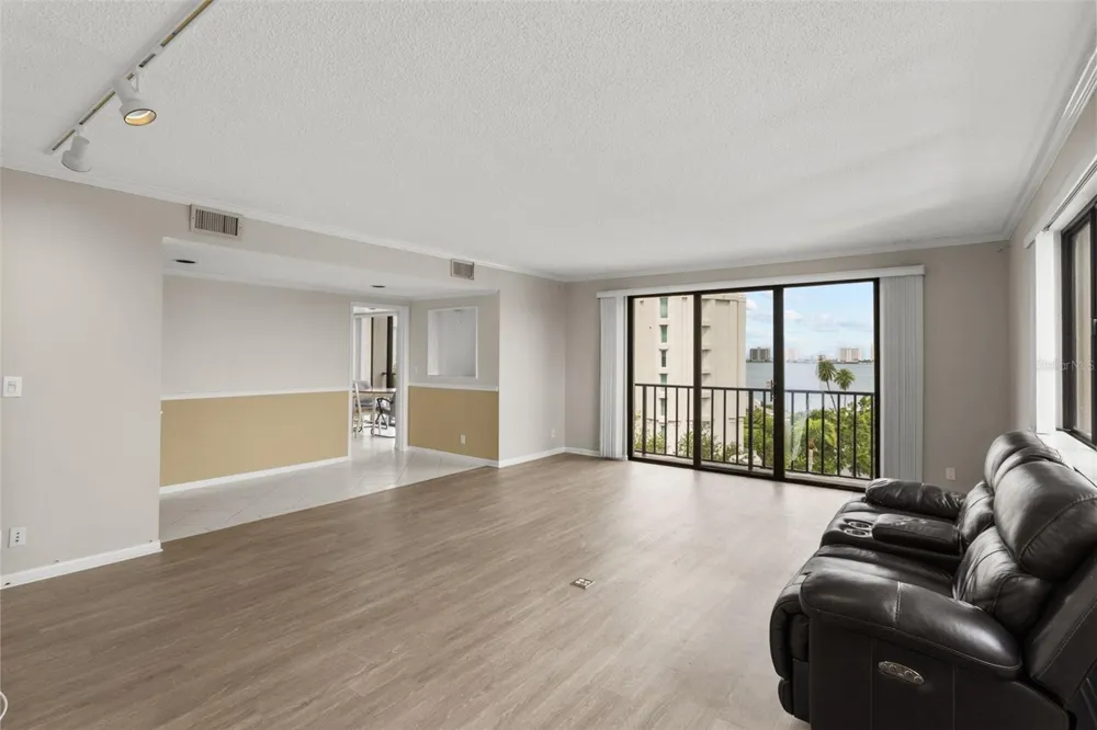 150 BELLEVIEW BOULEVARD #507 Belleair, FL 33756