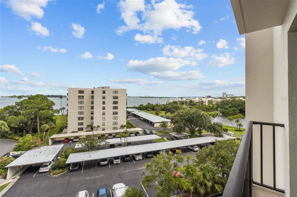 150 BELLEVIEW BOULEVARD #507 Belleair, FL 33756