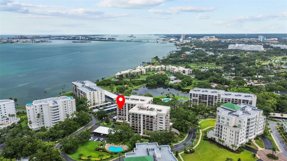 150 BELLEVIEW BOULEVARD #507 Belleair, FL 33756