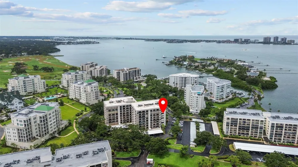 150 BELLEVIEW BOULEVARD #507 Belleair, FL 33756