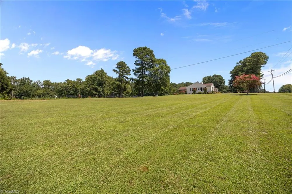 9256 US Highway 311 Archdale, NC 27263