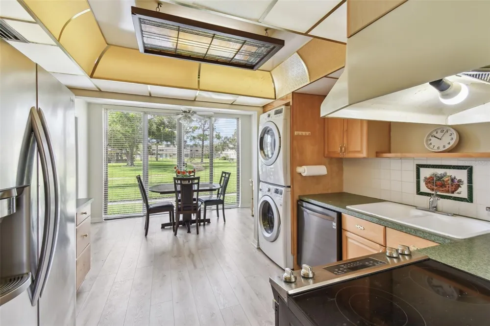 5095 BAY STREET NE #103 St Petersburg, FL 33703