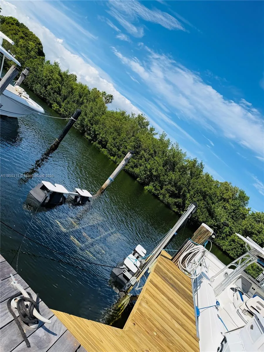 6200 SW 152nd St #5 Palmetto Bay, FL 33157