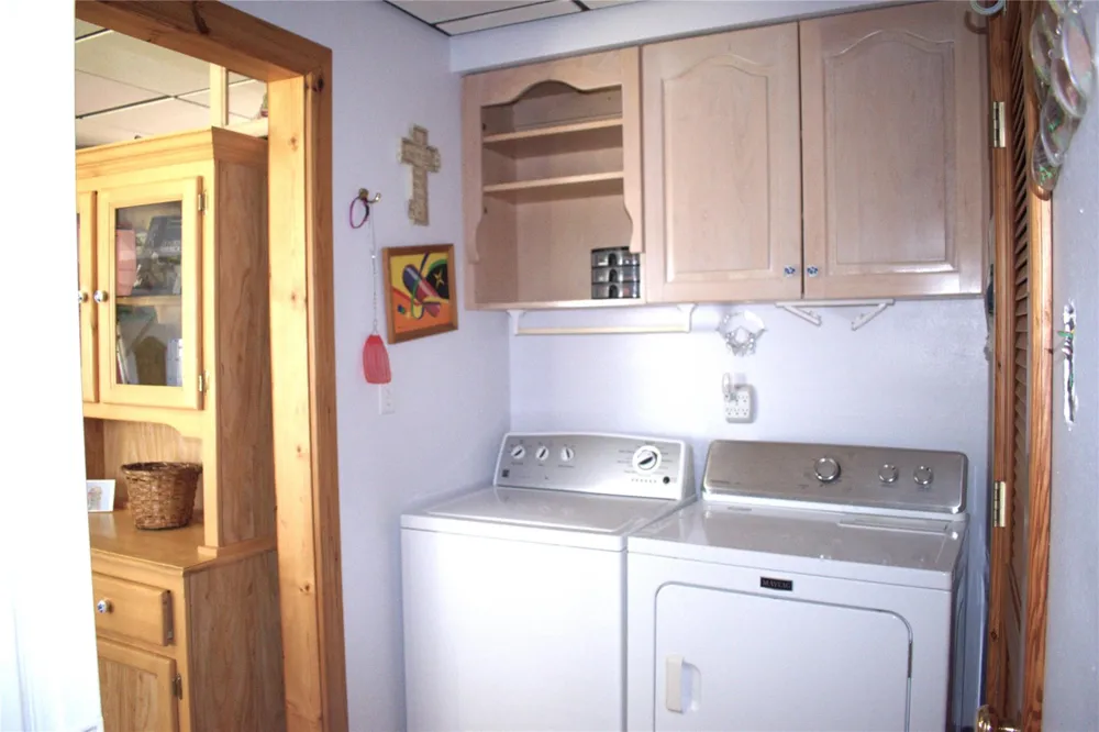 1657 County Road 291 Sargent, TX 77414
