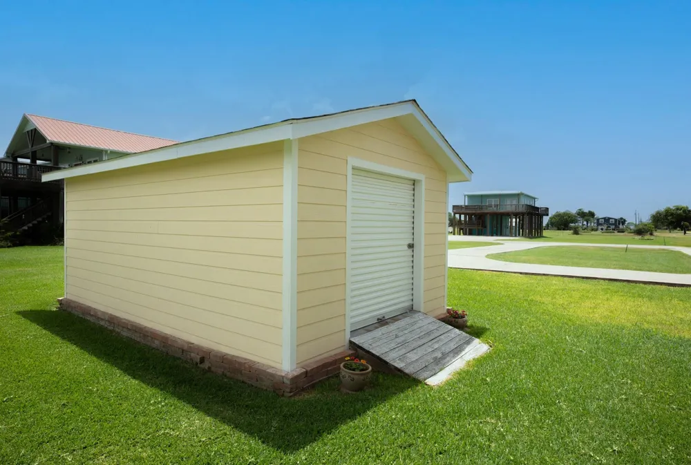 1657 County Road 291 Sargent, TX 77414
