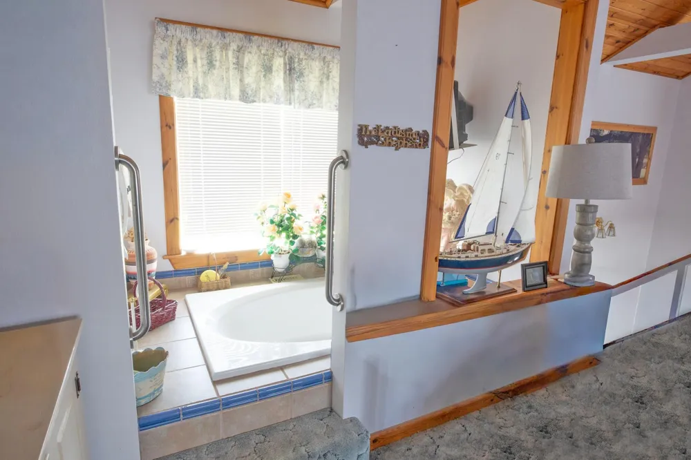 1657 County Road 291 Sargent, TX 77414