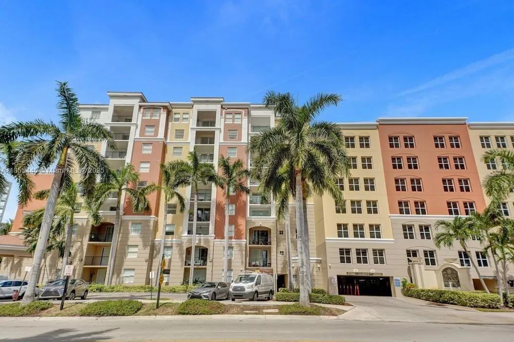 17100 Bay Rd #1511 Sunny Isles Beach, FL 33160