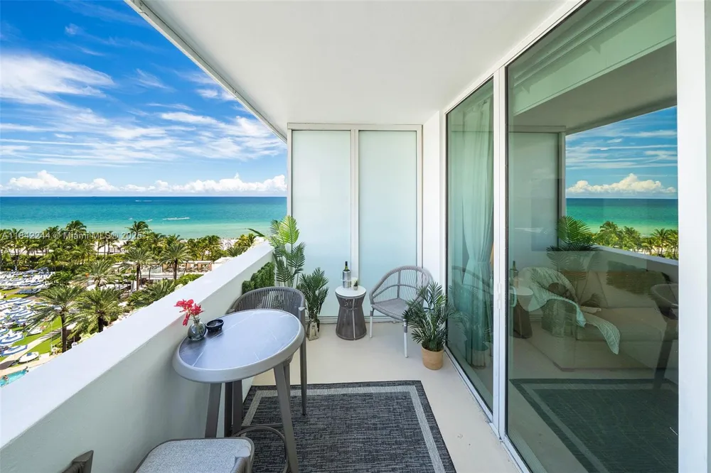 4391 Collins Ave #802 Miami Beach, FL 33140