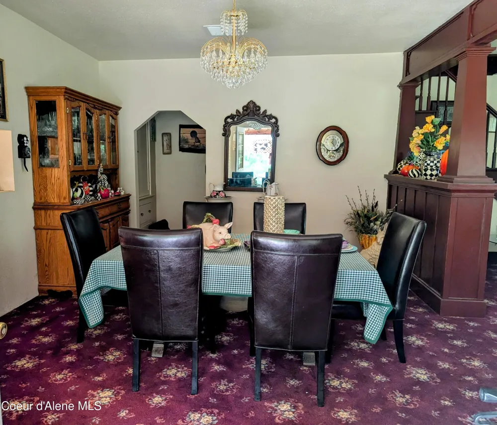 6702 Kelso Lake Road Athol, ID 83801