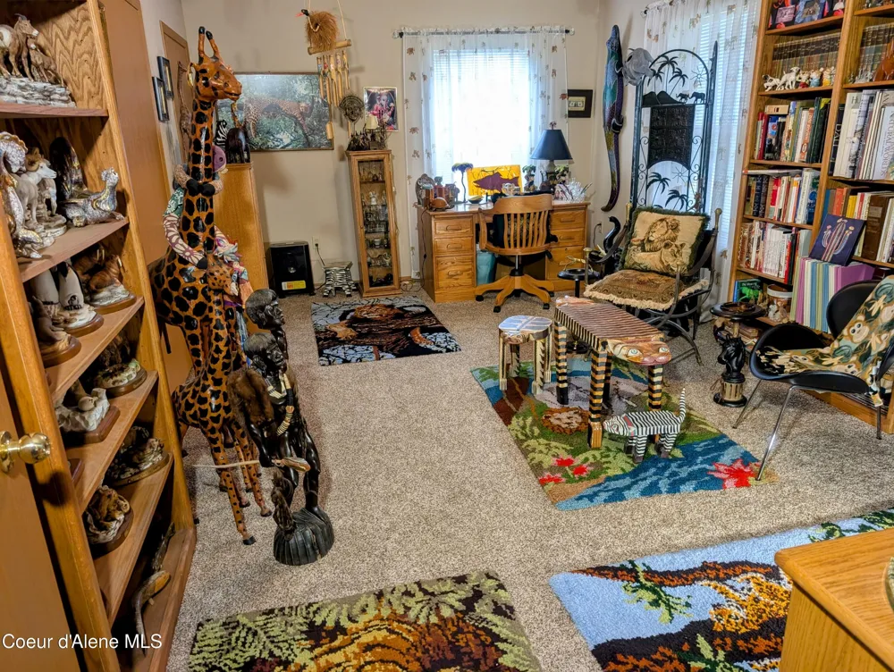 6702 Kelso Lake Road Athol, ID 83801