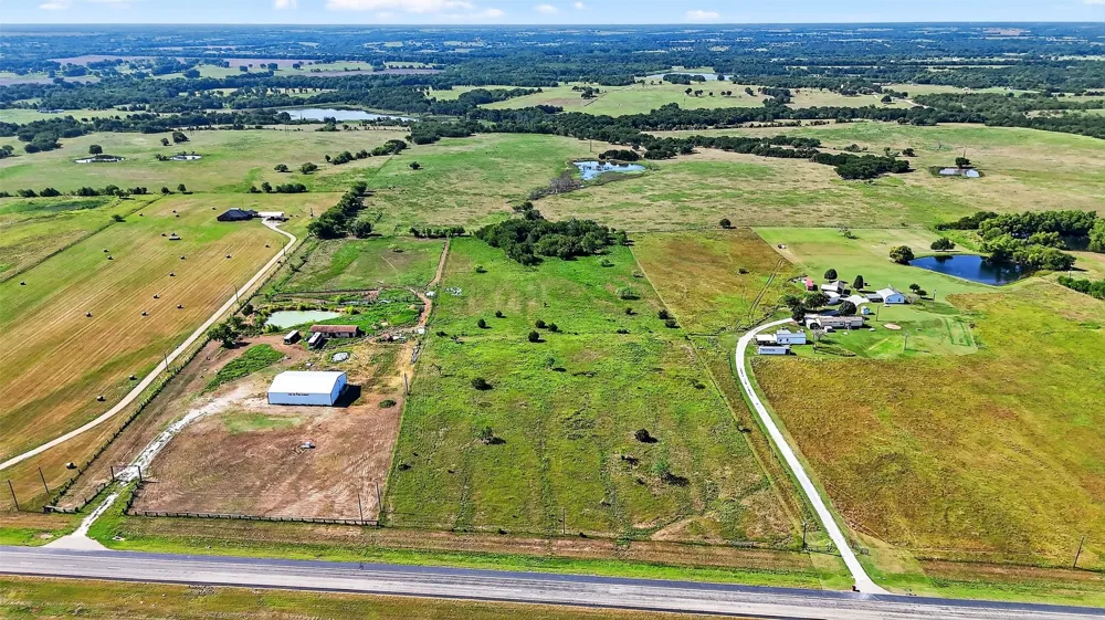 W US Highway 82 Savoy, TX 75479