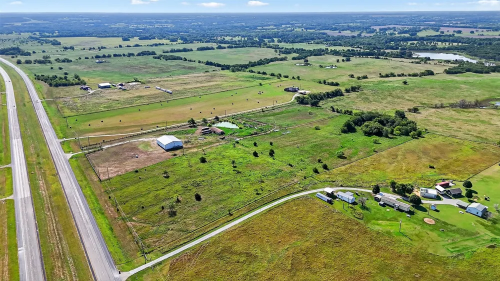 W US Highway 82 Savoy, TX 75479
