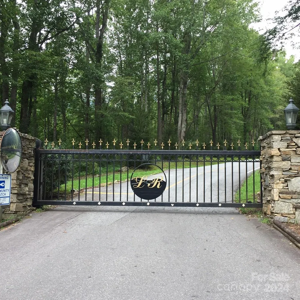 17 Wood Haven Lane #111 Black Mountain, NC 28711
