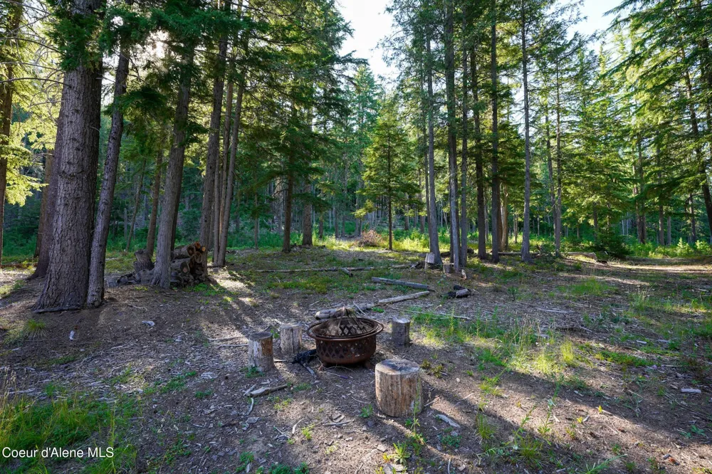 430 Nordman Nordman, ID 83848