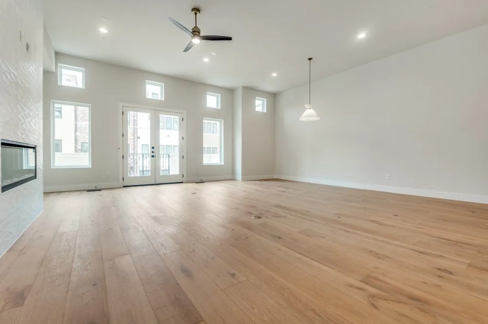 250 E Dallas Road #119 Grapevine, TX 76051