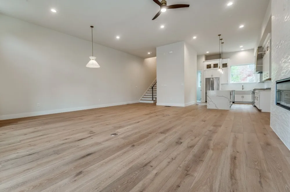 250 E Dallas Road #119 Grapevine, TX 76051