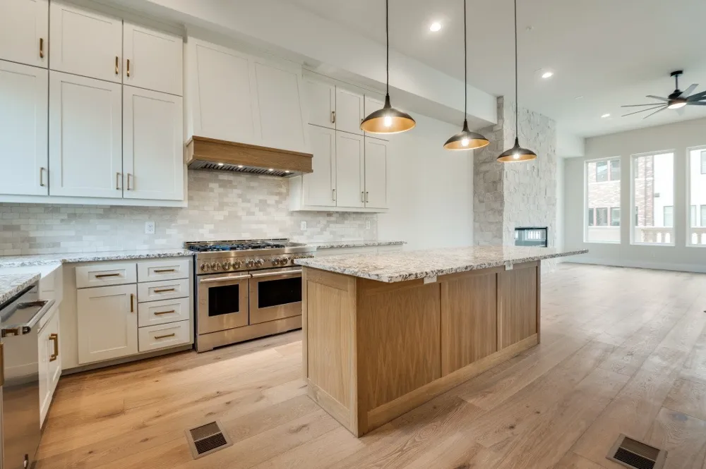 250 E Dallas Road #119 Grapevine, TX 76051