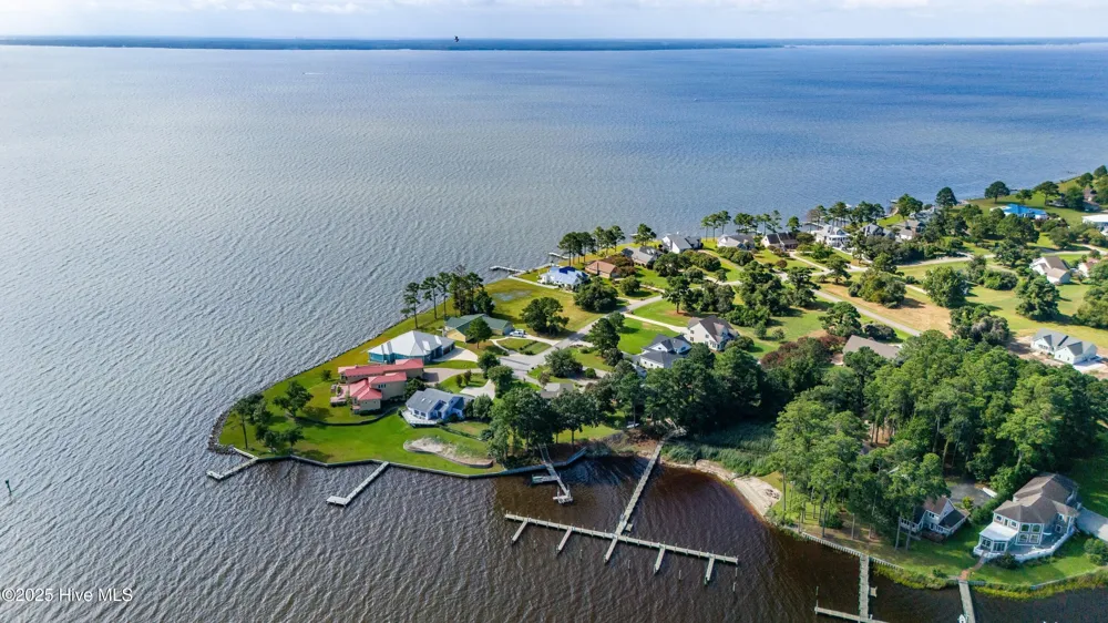5529 Sandpiper Drive Oriental, NC 28571