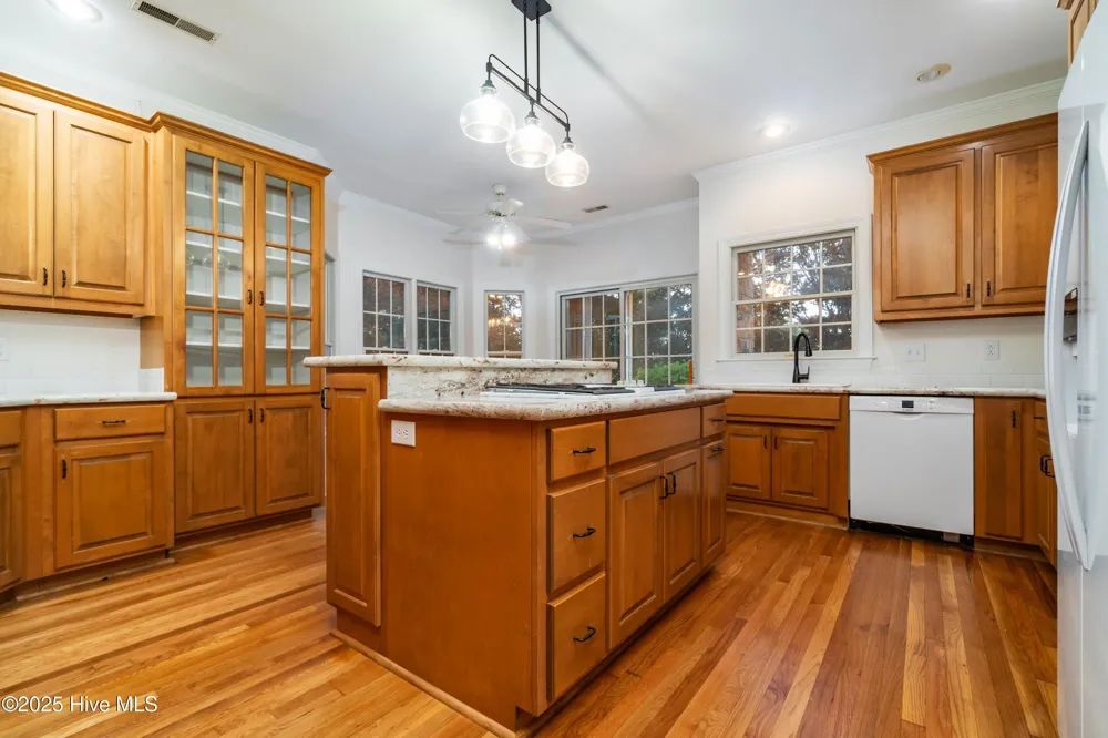 5529 Sandpiper Drive Oriental, NC 28571