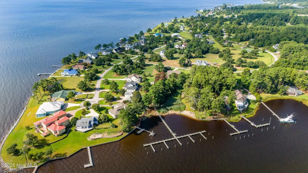 5529 Sandpiper Drive Oriental, NC 28571