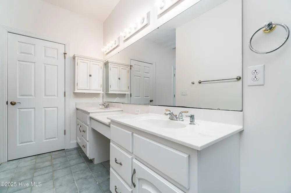 5529 Sandpiper Drive Oriental, NC 28571