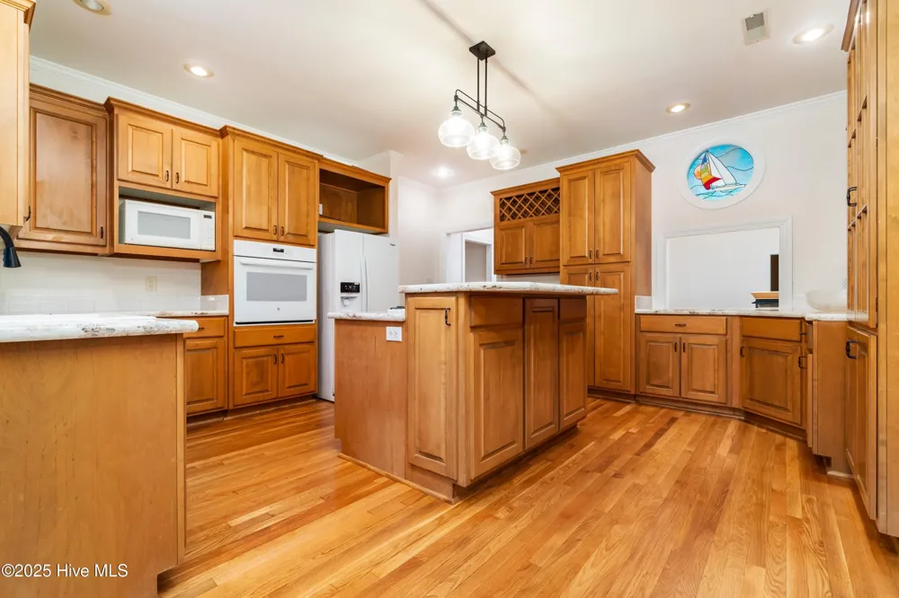 5529 Sandpiper Drive Oriental, NC 28571