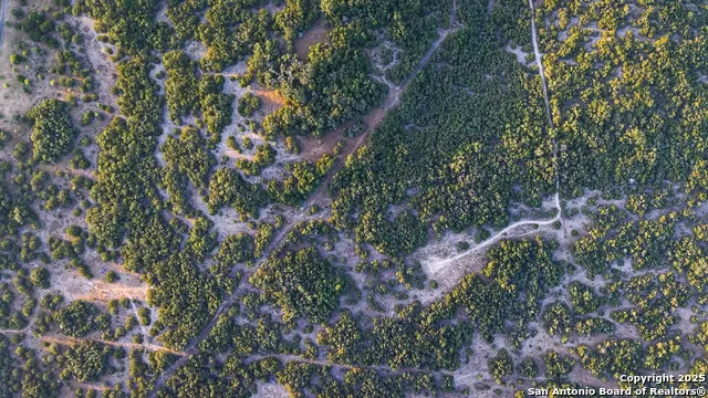 510 Pr 2535 Mico, TX 78056