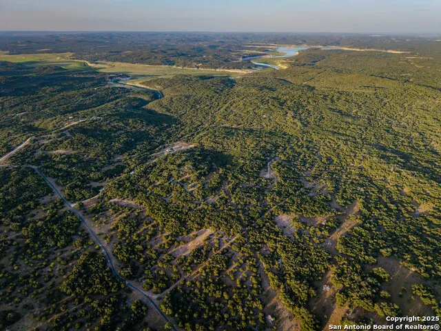 510 Pr 2535 Mico, TX 78056
