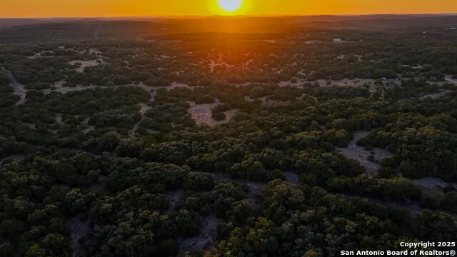 510 Pr 2535 Mico, TX 78056