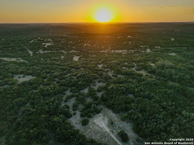 510 Pr 2535 Mico, TX 78056