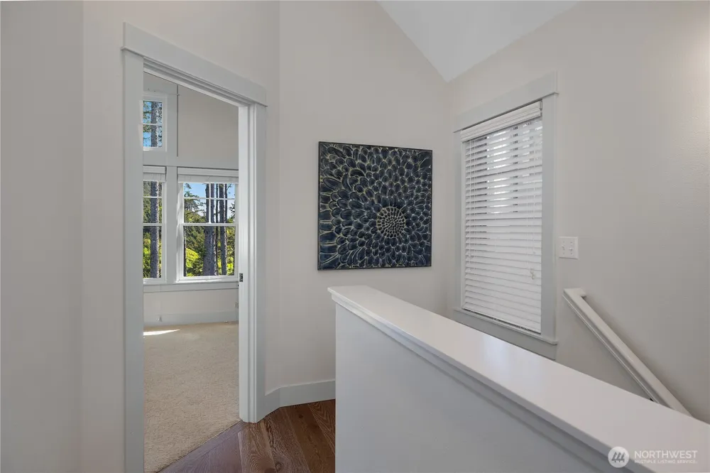 34 Seaside Lane Pacific Beach, WA 98571