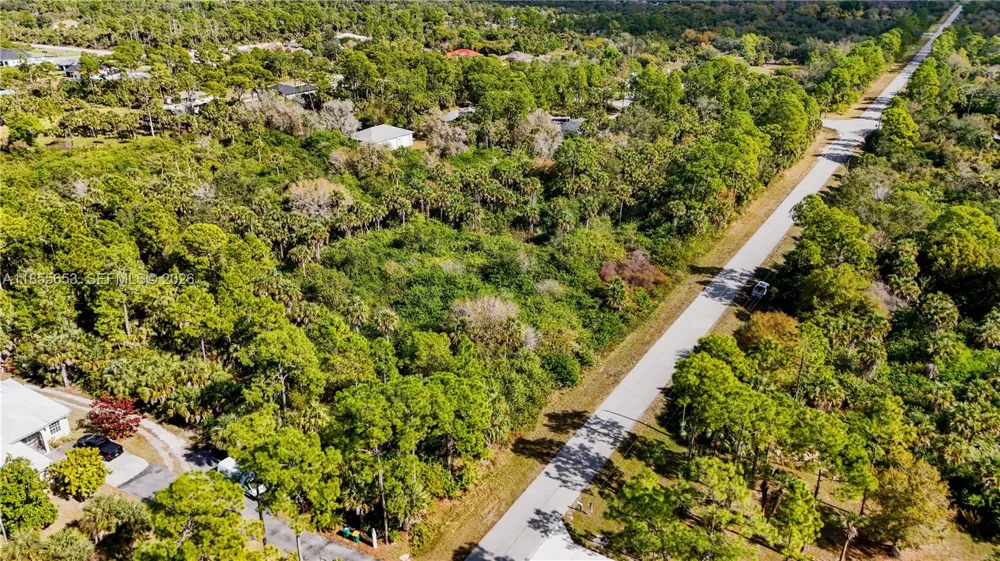 3132 SE 24 Ave Naples, FL 34117